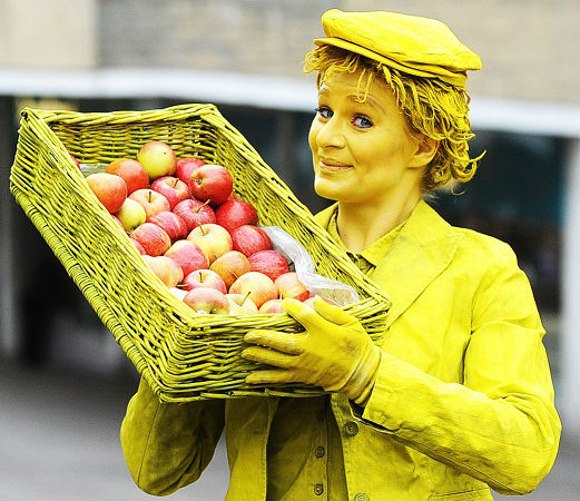 Fruit Seller Living Statue